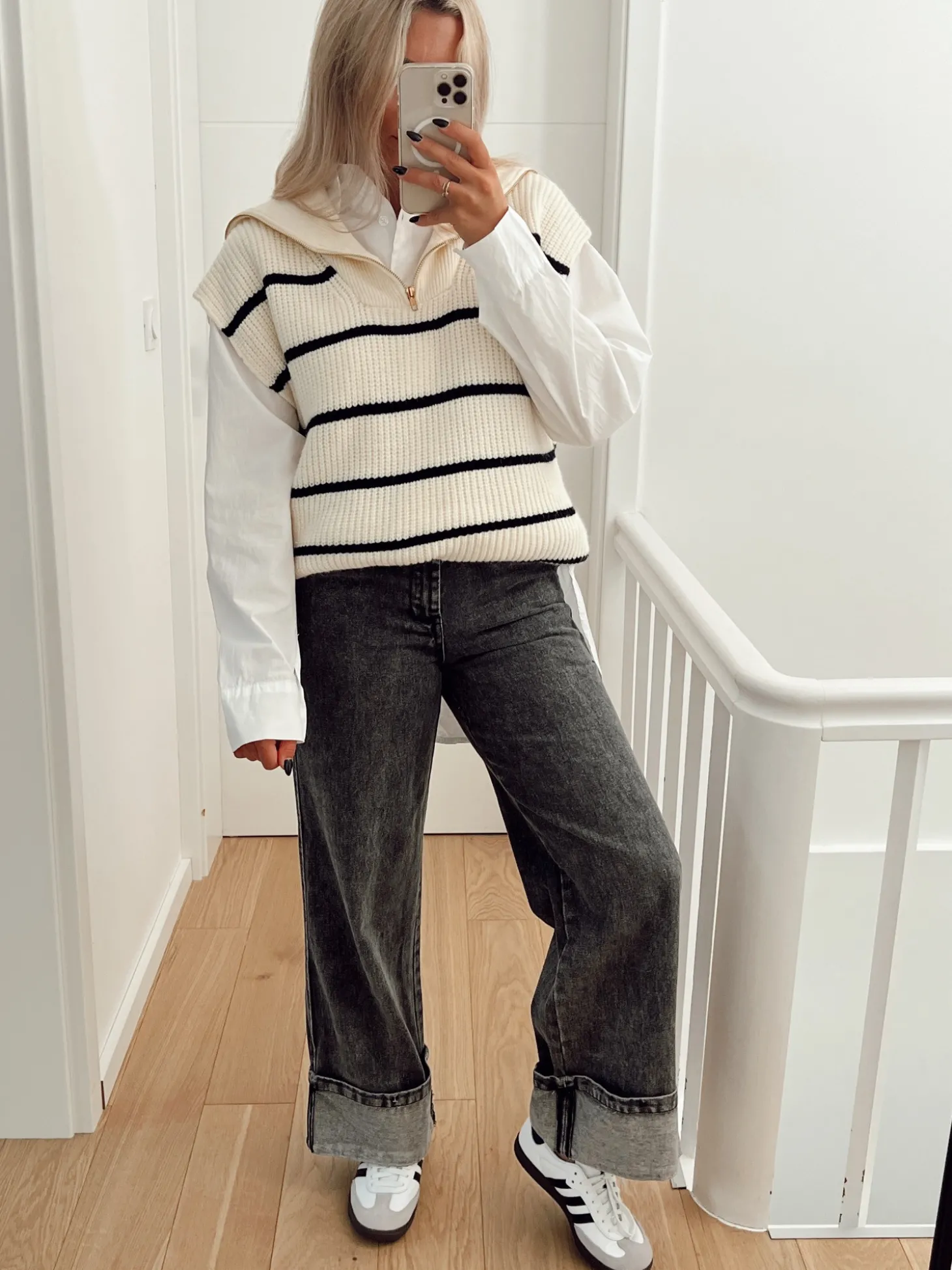 Hello Moon Shop Jeans LEMEA Discount