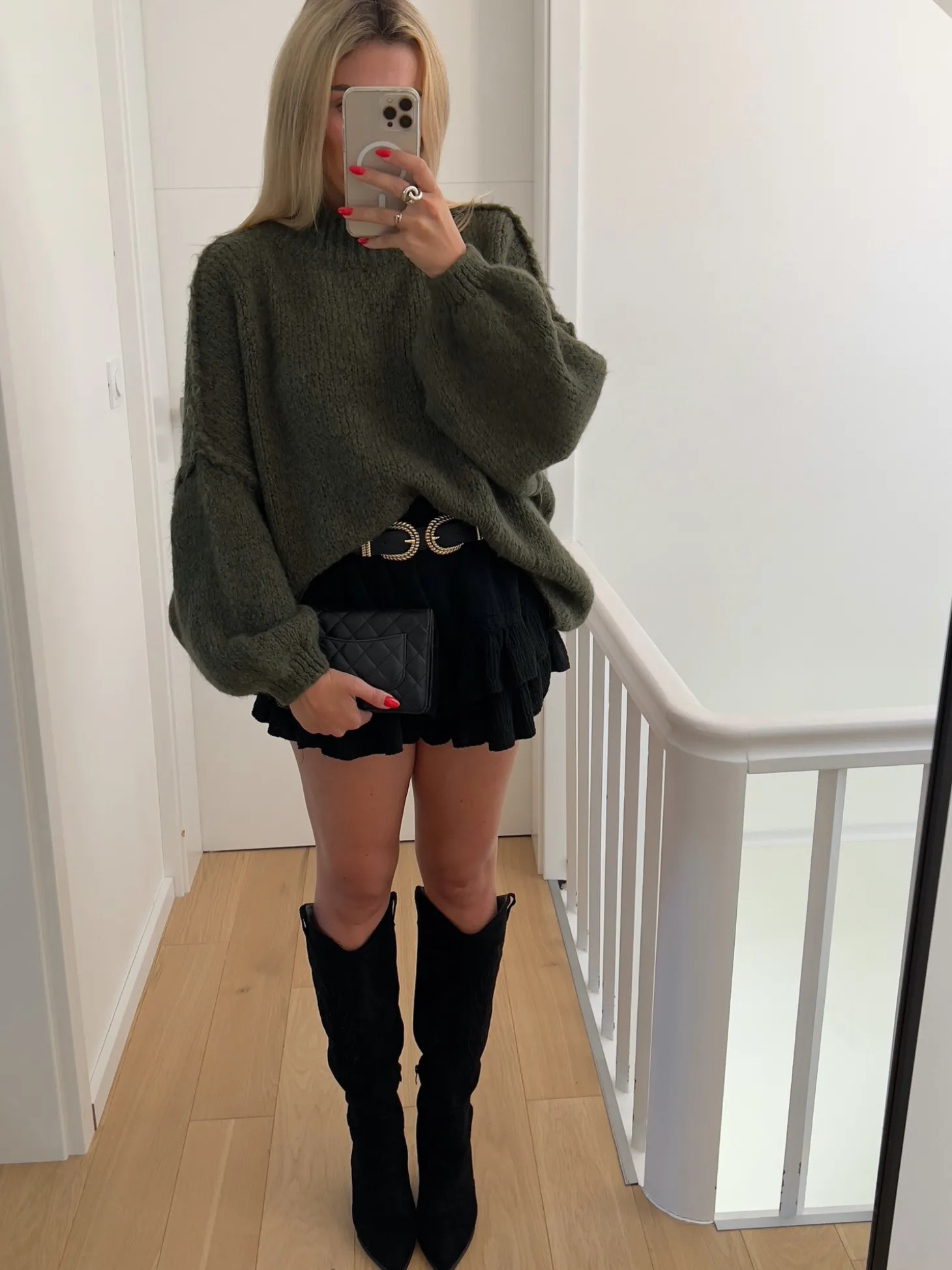 Hello Moon Shop Pull BRED Online