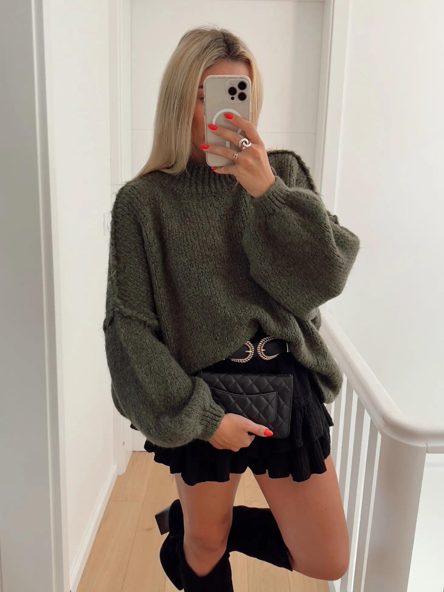 Hello Moon Shop Pull BRED Online