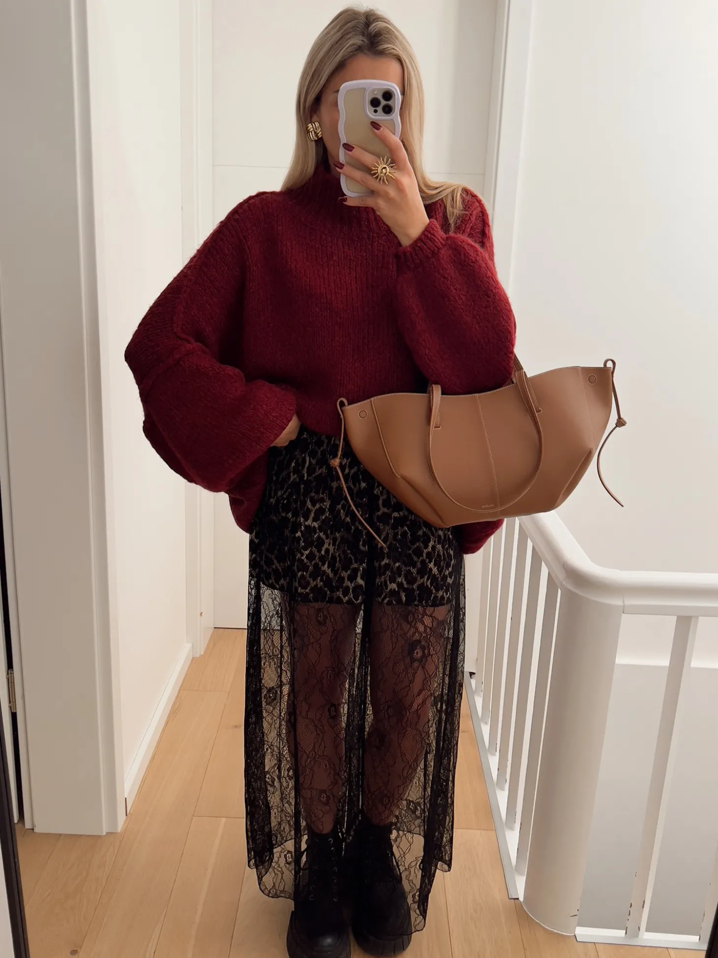 Hello Moon Shop Pull BRED Fashion