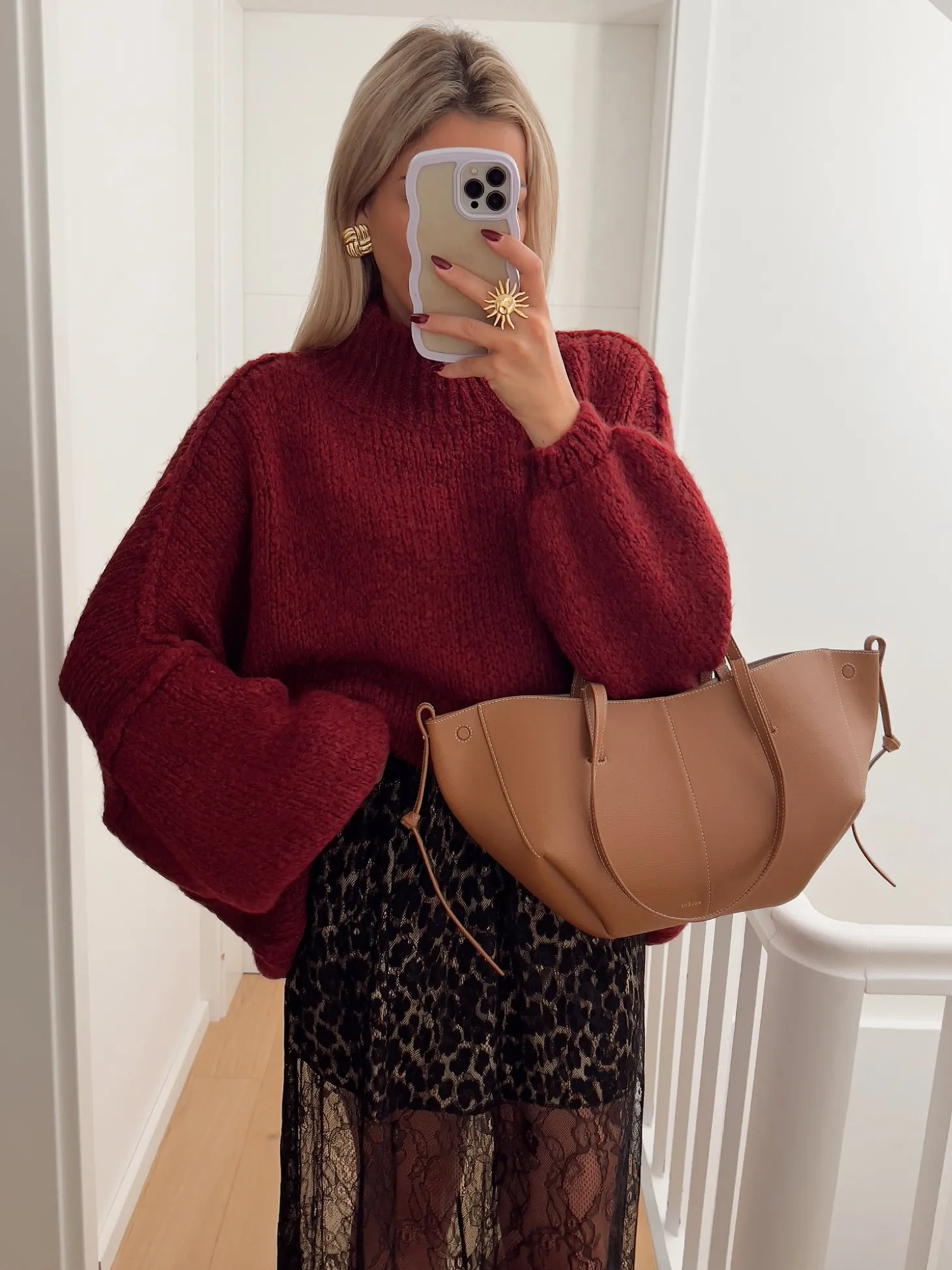 Hello Moon Shop Pull BRED Fashion