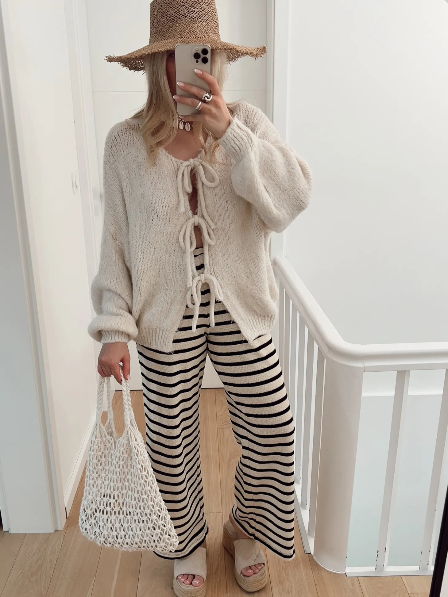 Hello Moon Shop Pull MAELLE Best