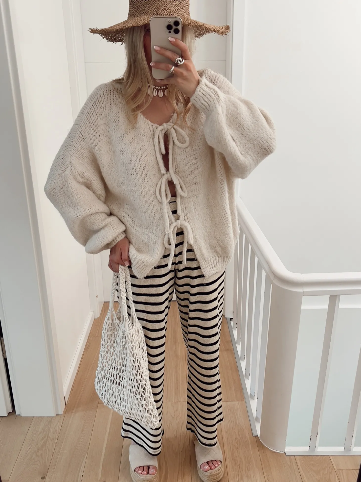 Hello Moon Shop Pull MAELLE Best