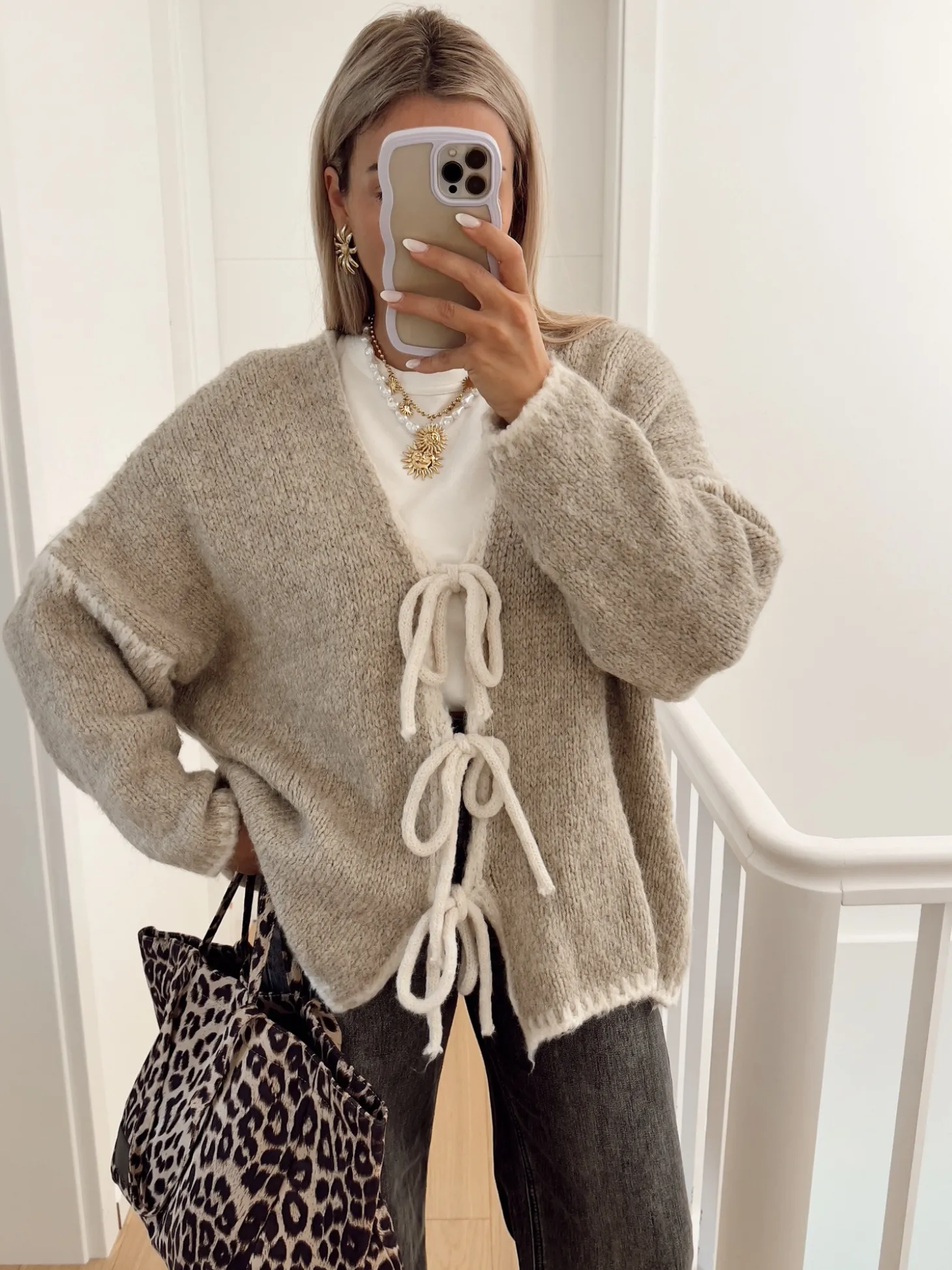 Hello Moon Shop Pull SACHA Cheap