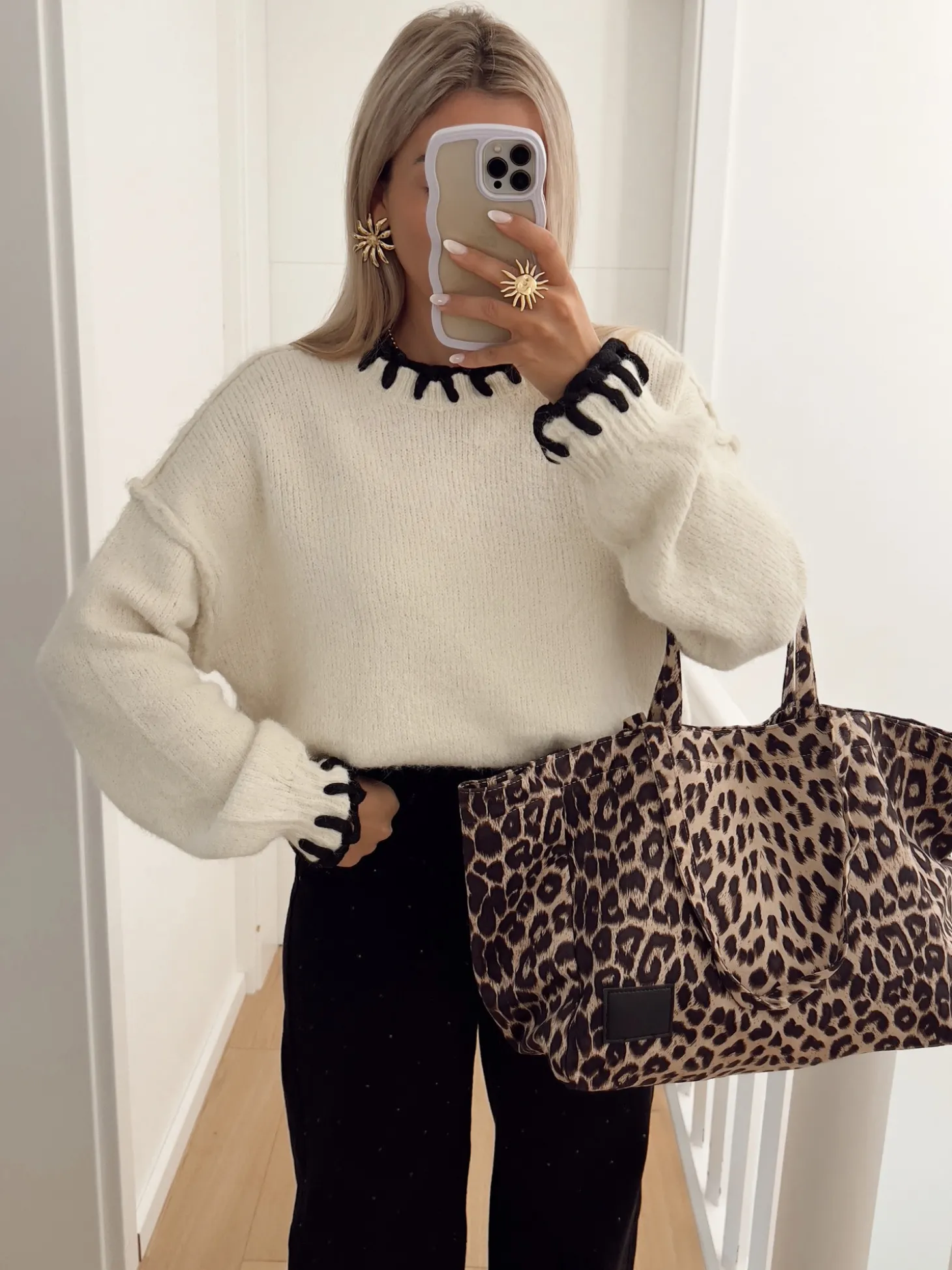 Hello Moon Shop Pull TOM Fashion