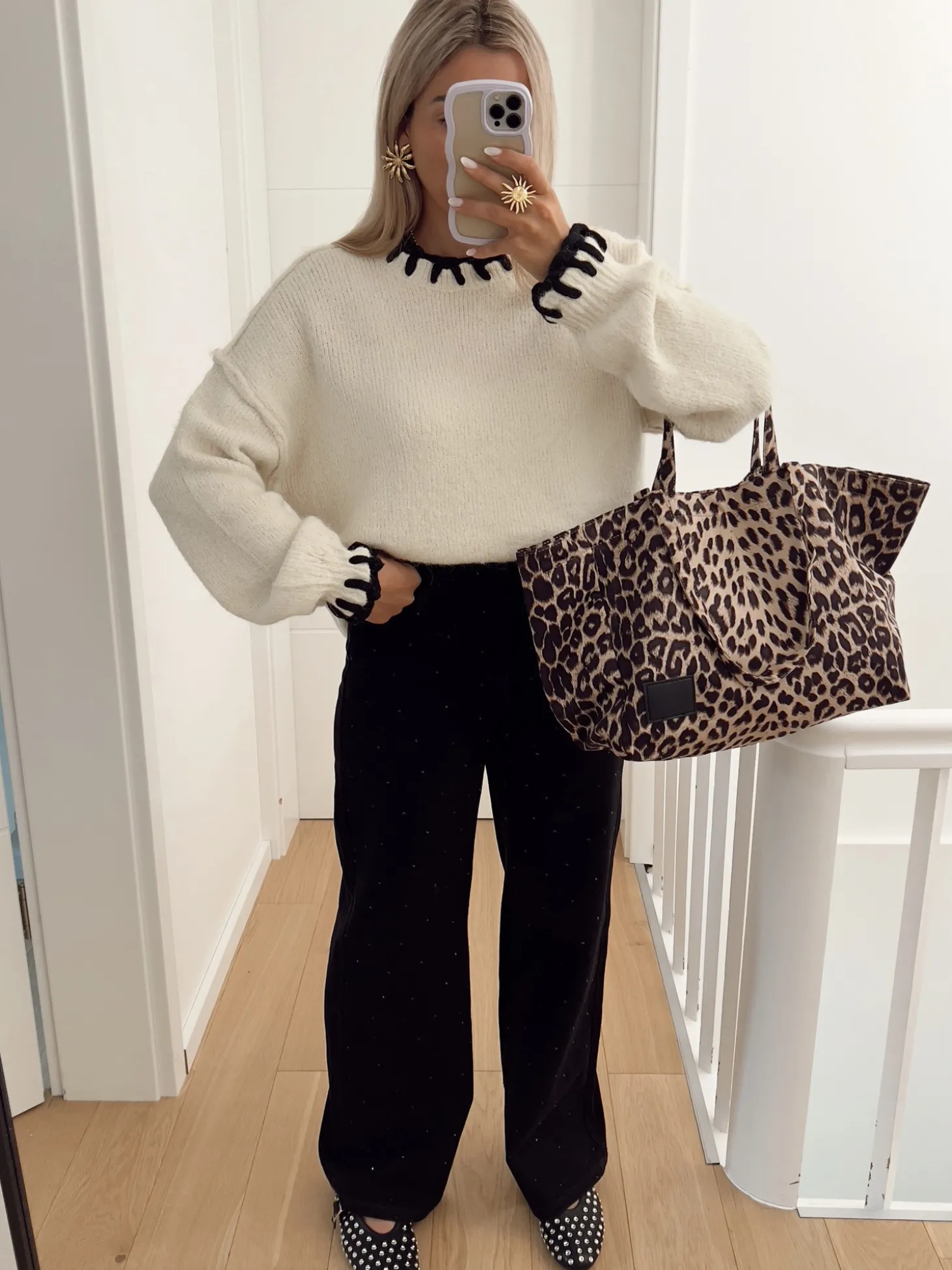 Hello Moon Shop Pull TOM Fashion