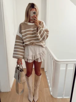 Hello Moon Shop Short STOM Store