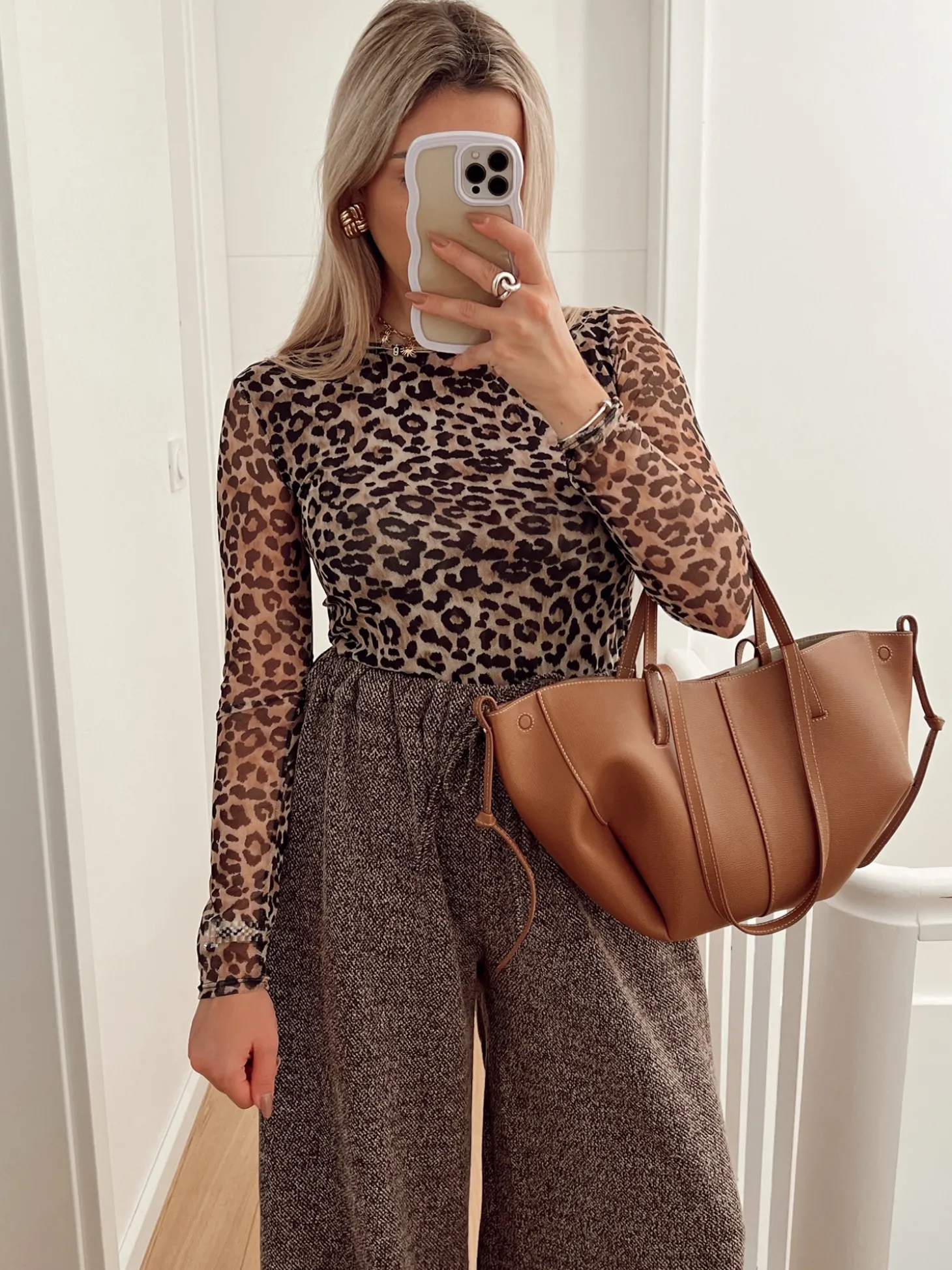 Hello Moon Shop Top RIVAGE Shop