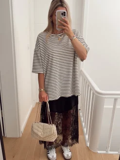 Hello Moon Shop T-shirt MARIN Shop