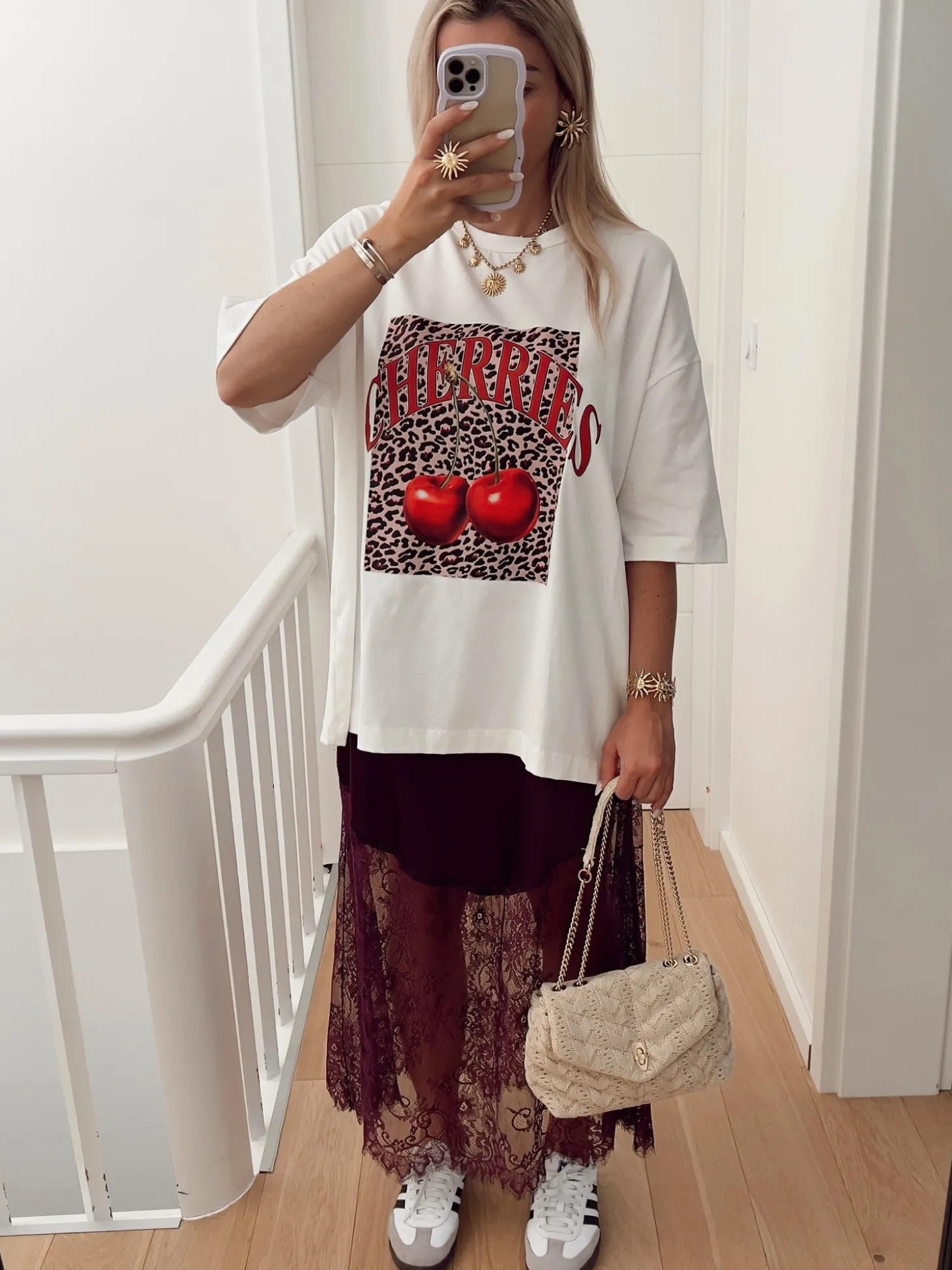 Hello Moon Shop T-shirt VITOU Sale